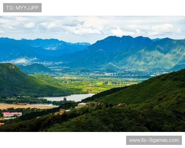 湖南靖州自行车赛围绕特色地标,让骑手感受自然人文风光 湖南靖州自行车赛围绕特色地标,让骑手感受自然人文风光